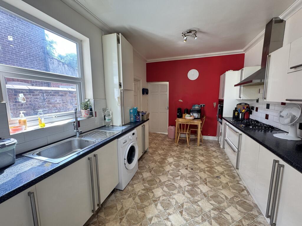 House in Manchester, Levenshulme - View 4