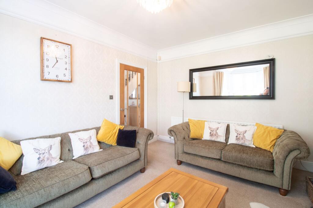 House in Blackwood, Caerphilly - More