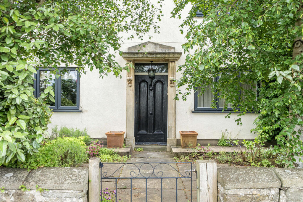 Main image of property: Dragon Road, Bristol, BS36