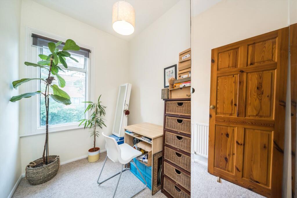 Apartment in London, Tooting Graveney, Summerstown - View 5
