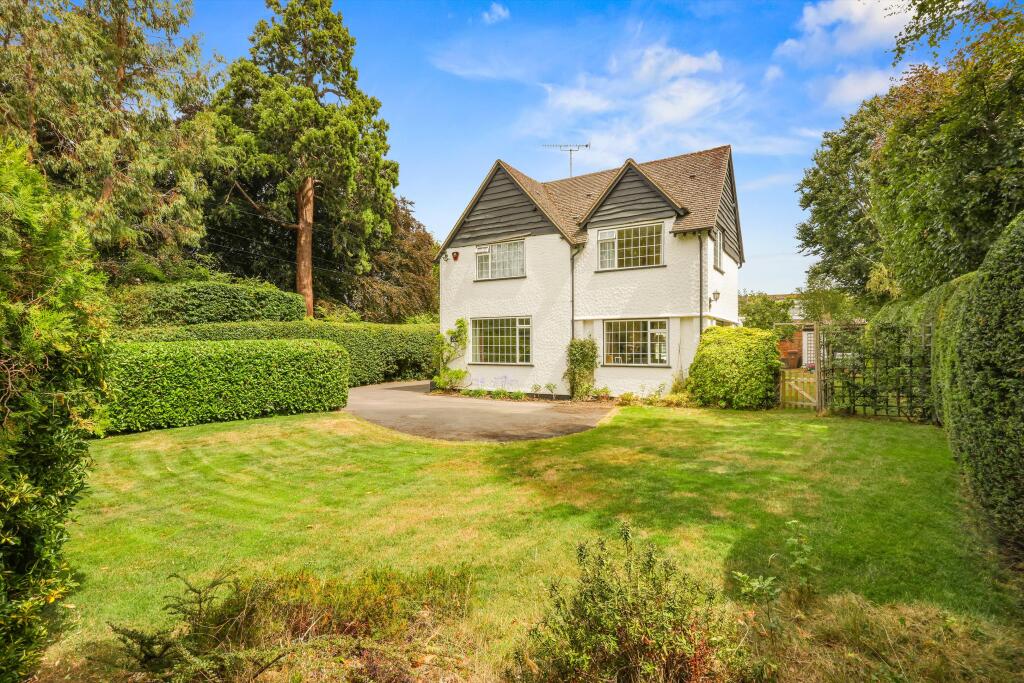 Main image of property: Moorend Park Road, Cheltenham, Gloucestershire GL53