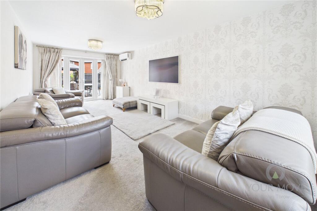 Pintail Close, Burton Latimer, Kettering, Northamptonshire, NN15 photo 2