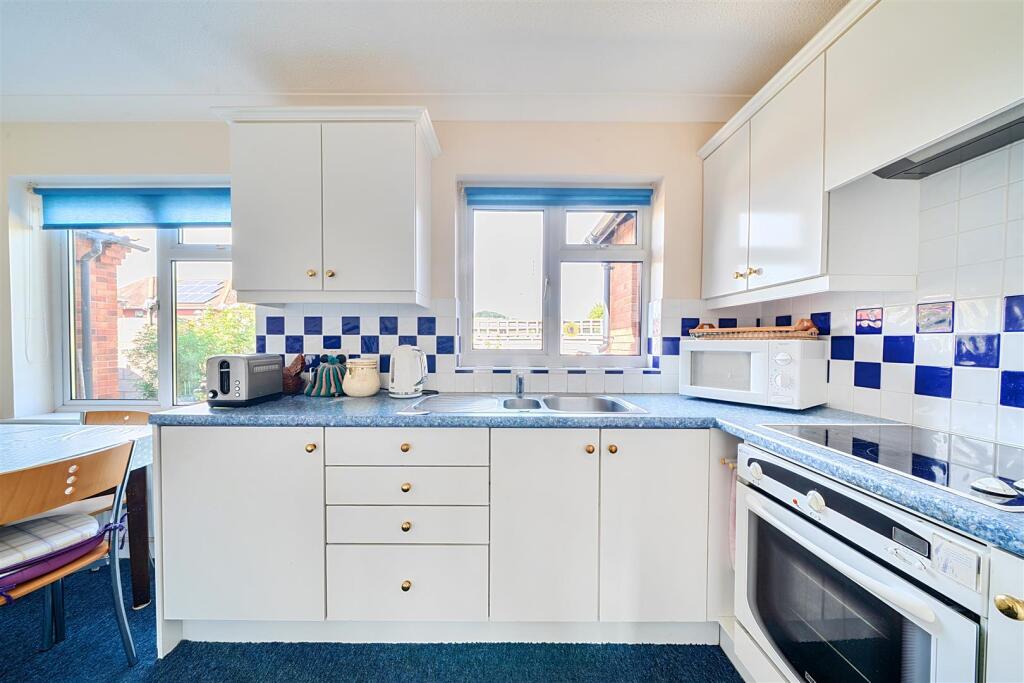 South View, Hemyock, Cullompton photo 4