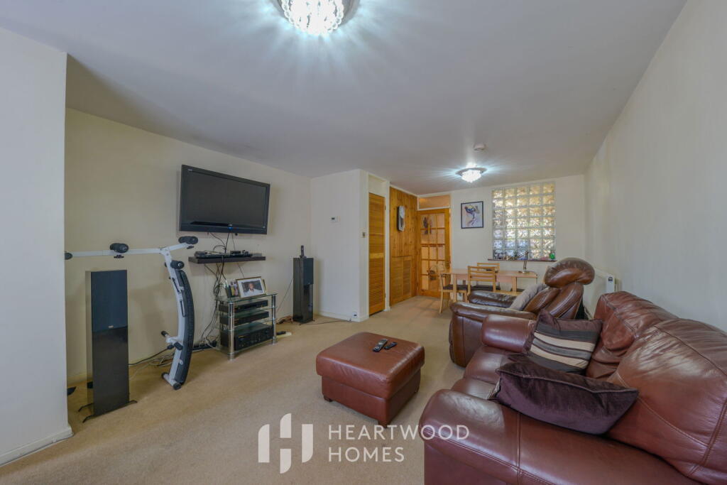 Additional image 2 of Cotton Field, Hatfield, AL10 0DQ