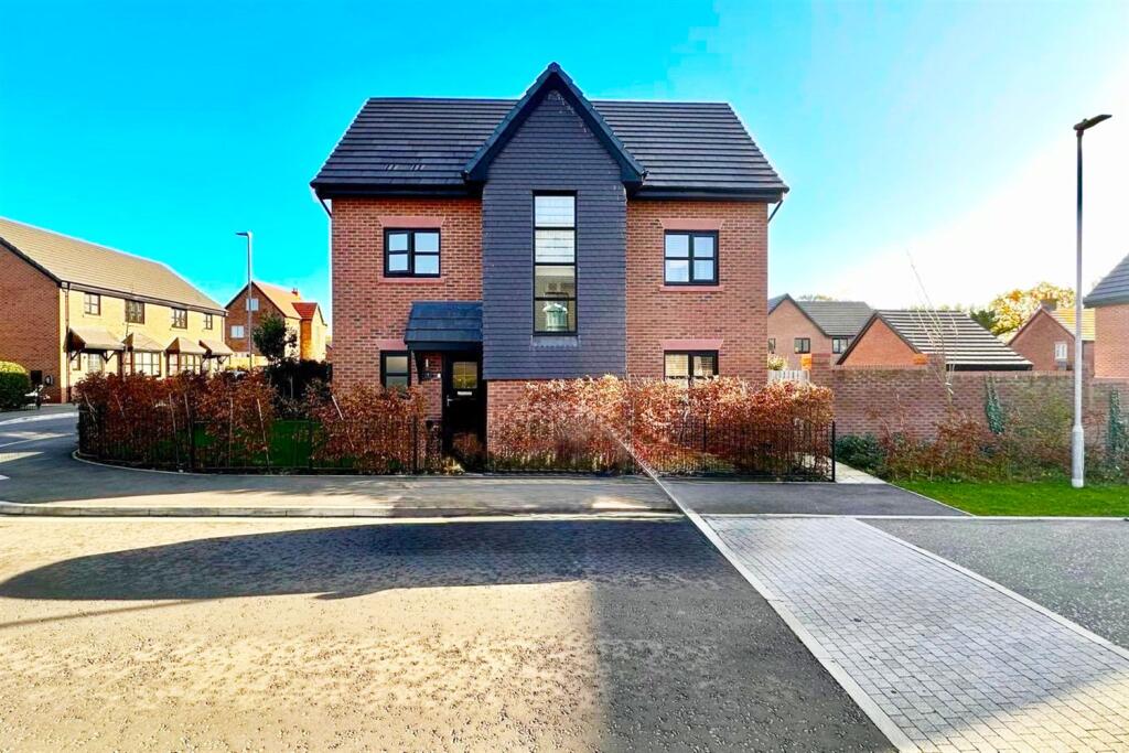 Main image of property: Newcome Drive, Poynton