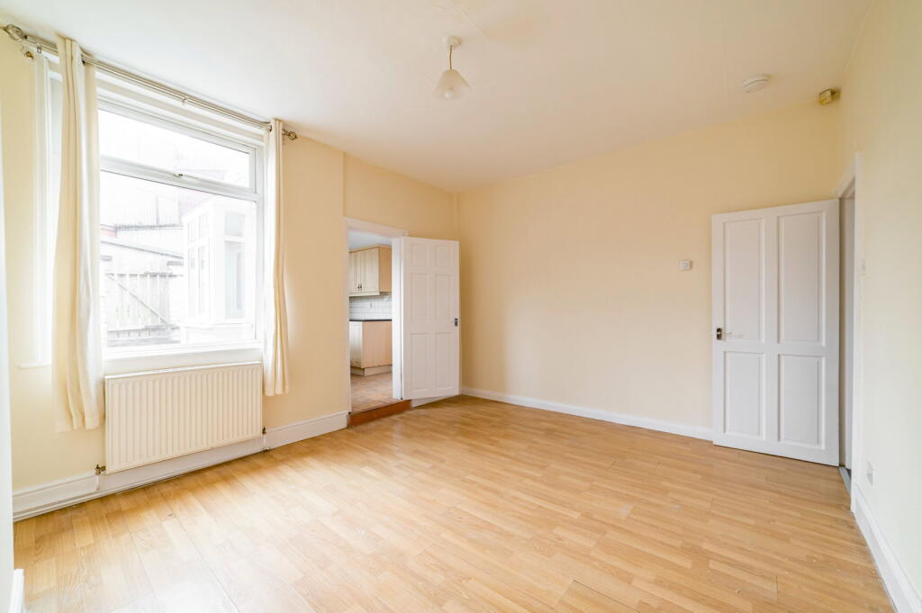 House in Oldham - View 5