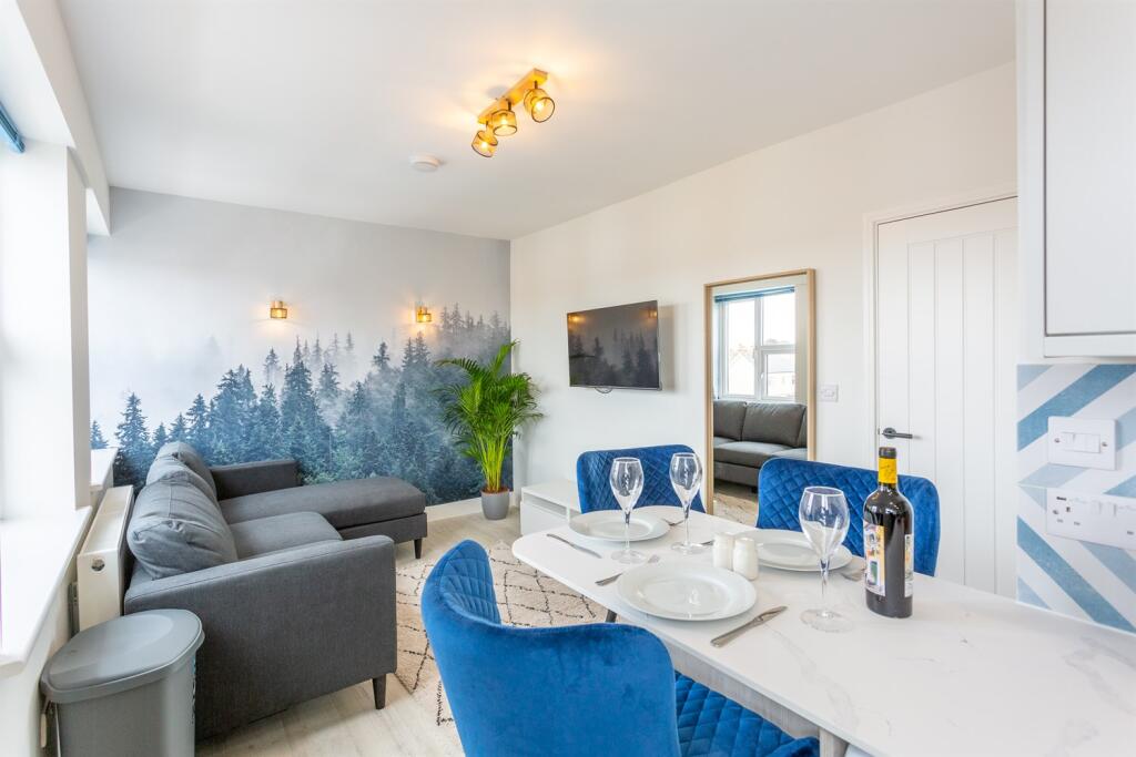 Main image of property: Room 2, NG9