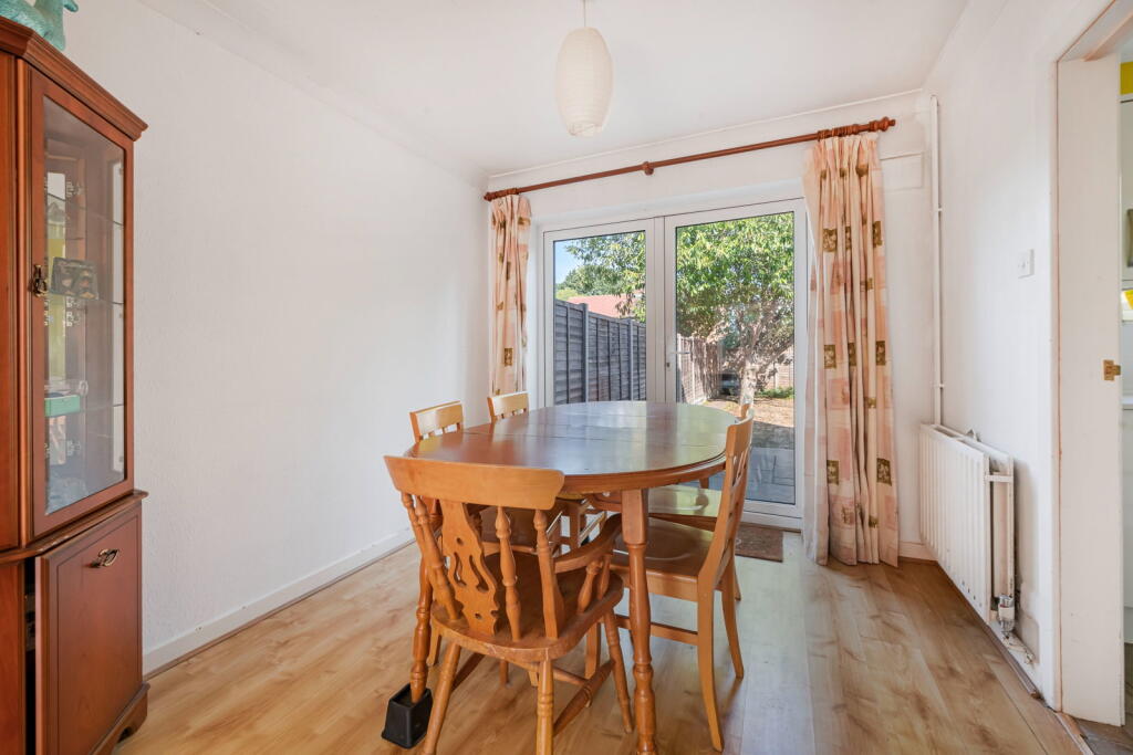 House in Guildford - View 5