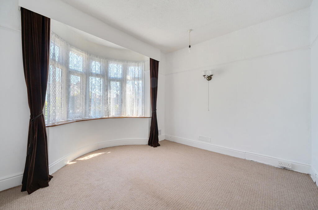Southey Crescent, Kingskerswell, Newton Abbot, Devon photo 4