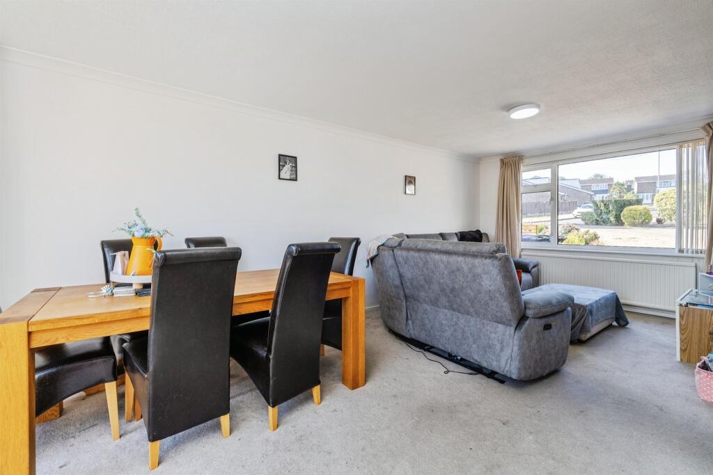 House in North Kesteven, Washingborough - More