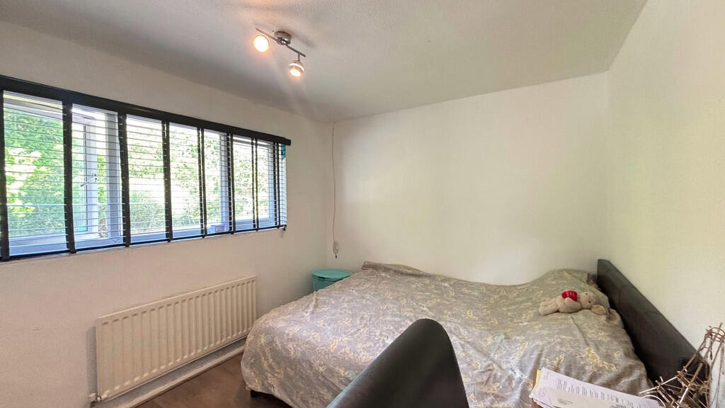 Bain Avenue, Camberley - View 6