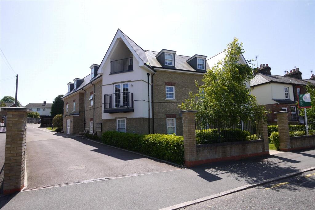 Main image of property: Crescent Road, Brentwood, Essex, CM14