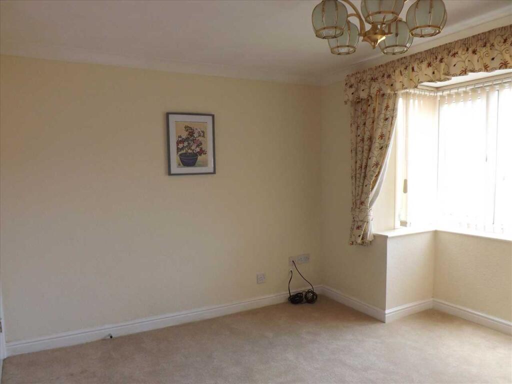 Chapel Close, Clowne, Chesterfield photo 3