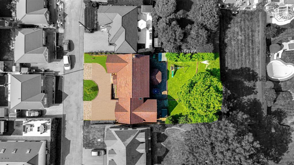 Marketing Video inside - Stacey Drive, Langdon Hills, Basildon - View 2