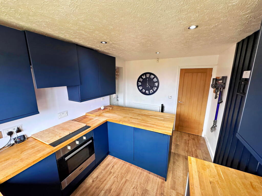 Additional image 7 of Beautifully presented three bedroom detached property - Mallen Drive, B69