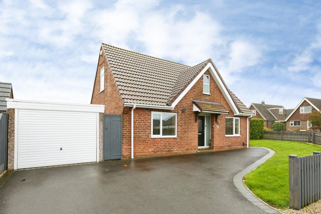 Main image of property: Springfield Avenue, Sandiacre, Nottingham, Derbyshire, NG10