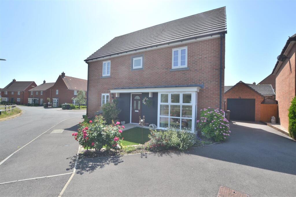 Main image of property: Munday Way, Basingstoke