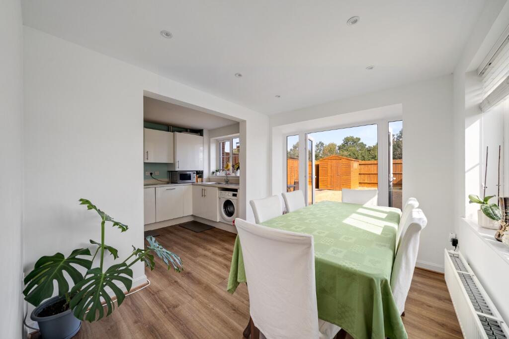 House in Dartford, Stone - View 5