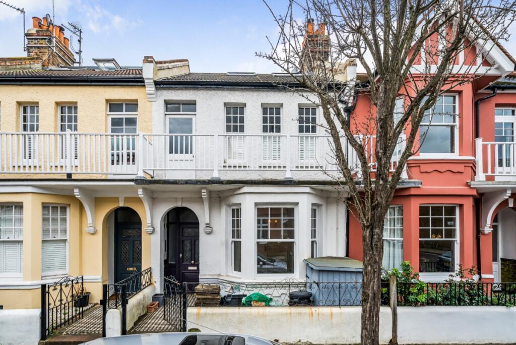 Main image of property: Thornton Road, East Sheen, London, SW14