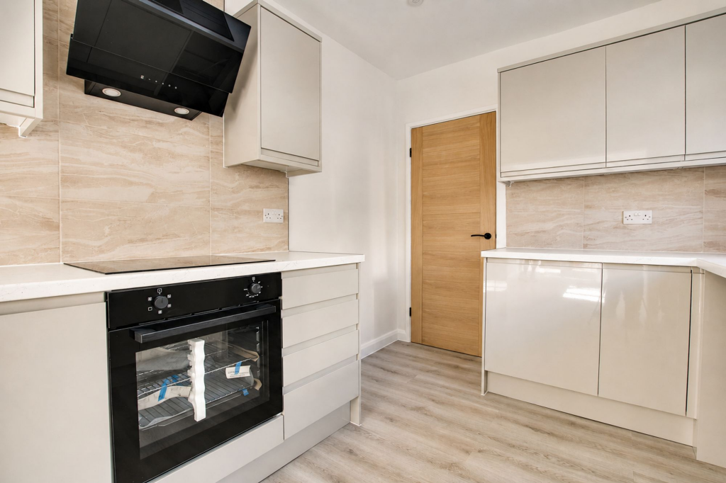 Foxhunter Drive, Oadby, LE2 – pohled 2