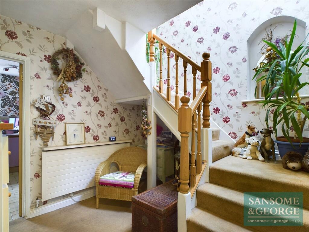 Reading Road, Burghfield Common, RG7 - View 6