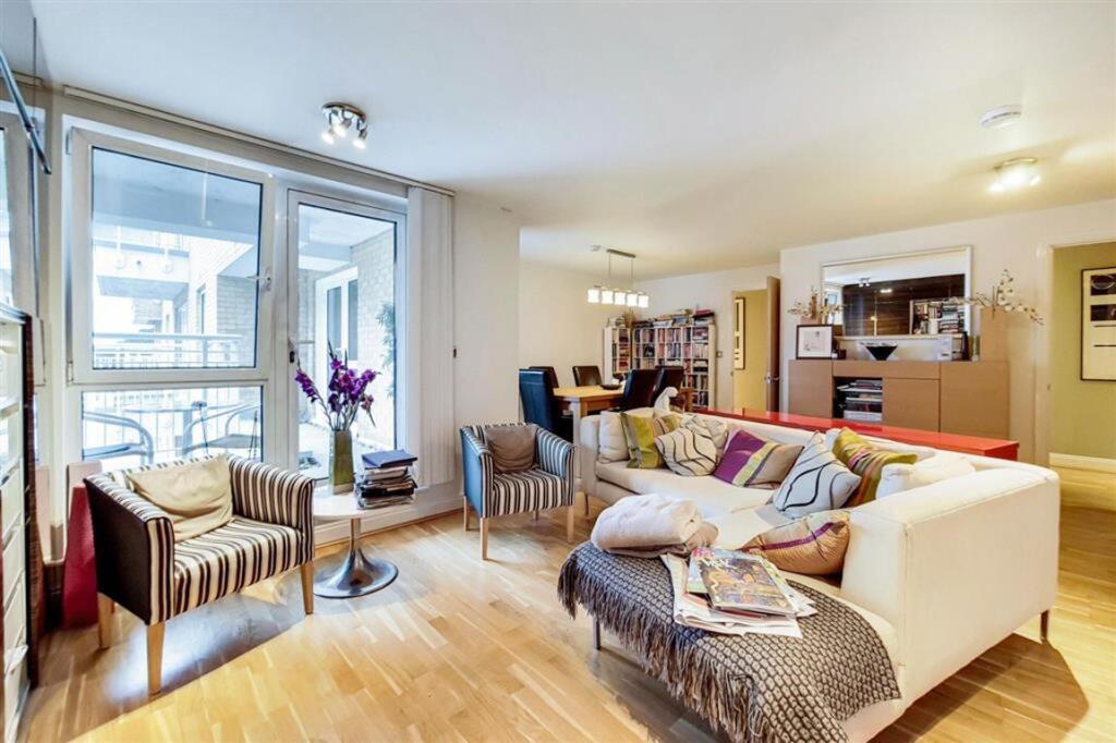 Main image of property: Oyster Wharf, London