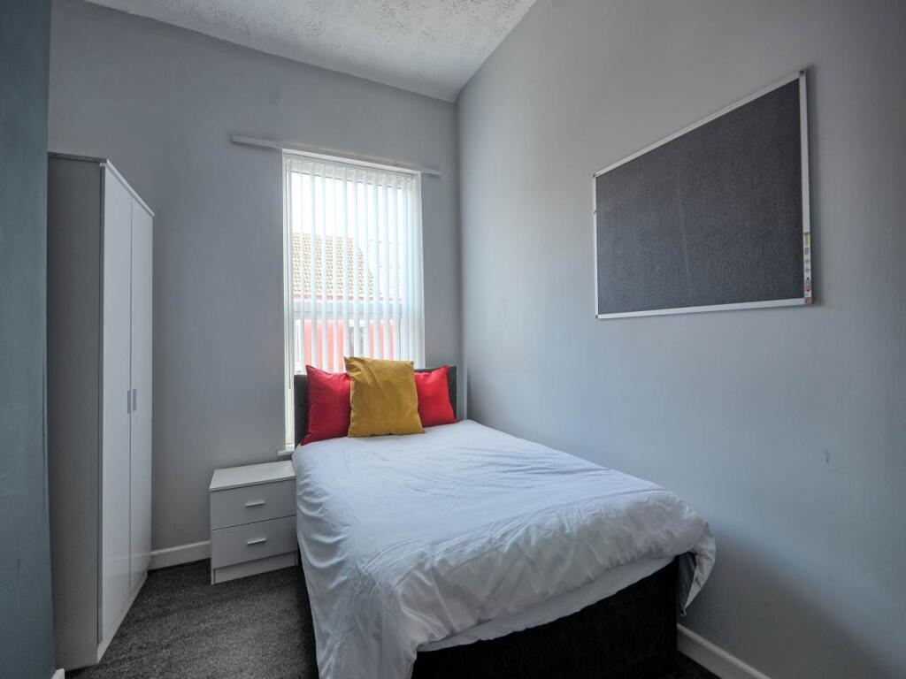 House in Liverpool - View 5