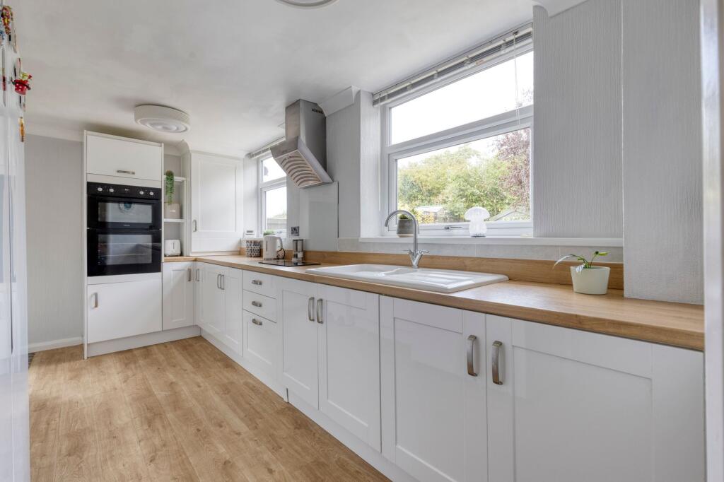 House in Crewe, Cheshire East - View 4