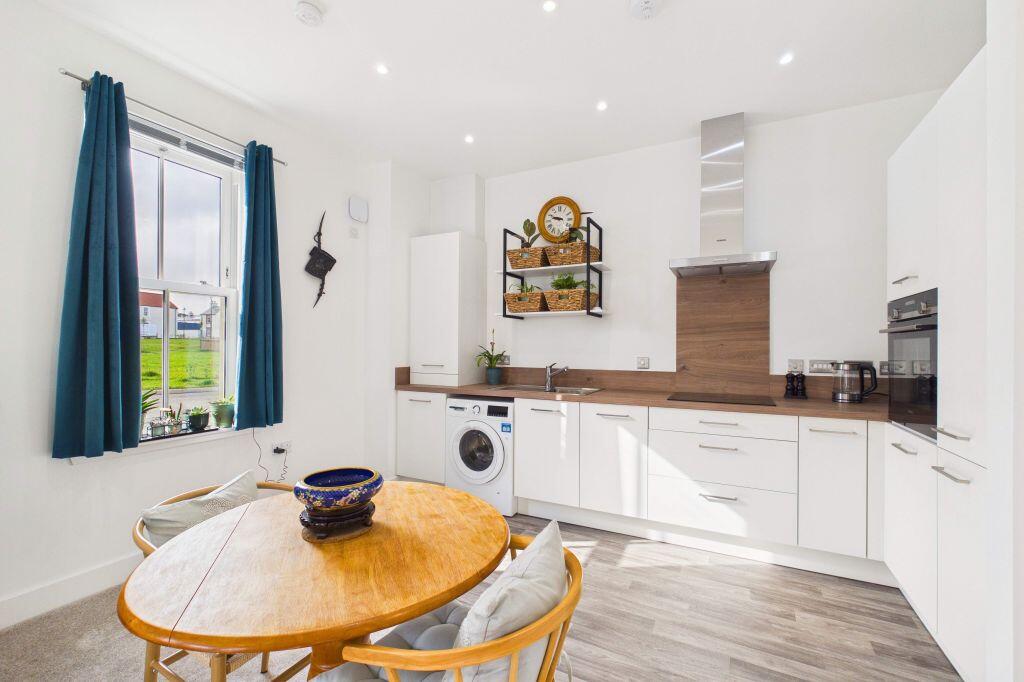 Apartment in Longniddry Village, East Lothian - More