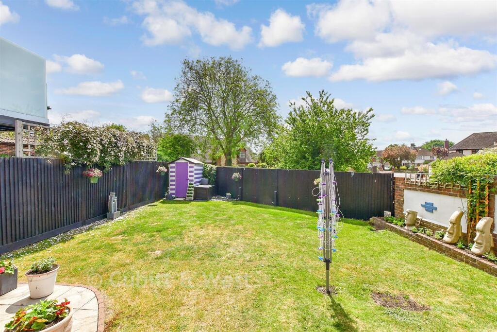 House in Portsmouth - View 5