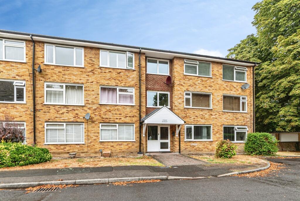 Main image of property: Sylvia Close, Basingstoke