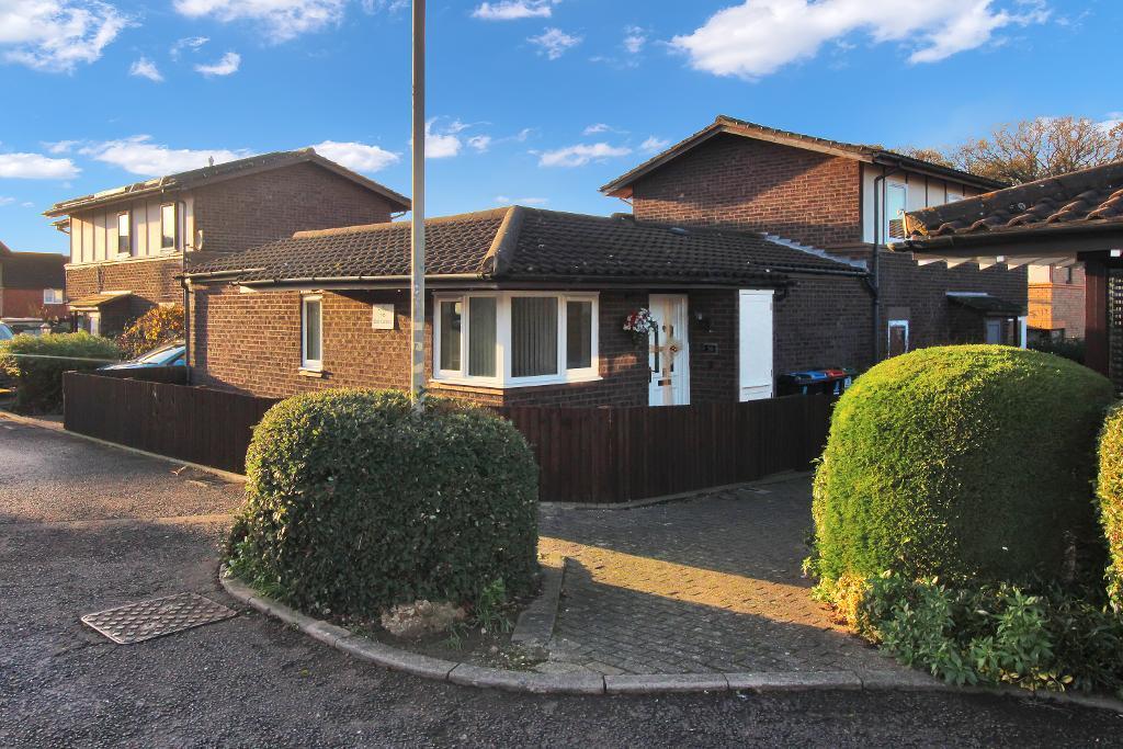 Main image of property: Withycombe, Furzton, Milton Keynes, Buckinghamshire, MK4 1ET