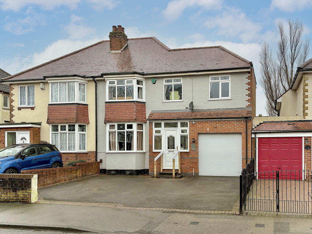 Main image of property: Queens Road, SEDGLEY, DY3 1HJ