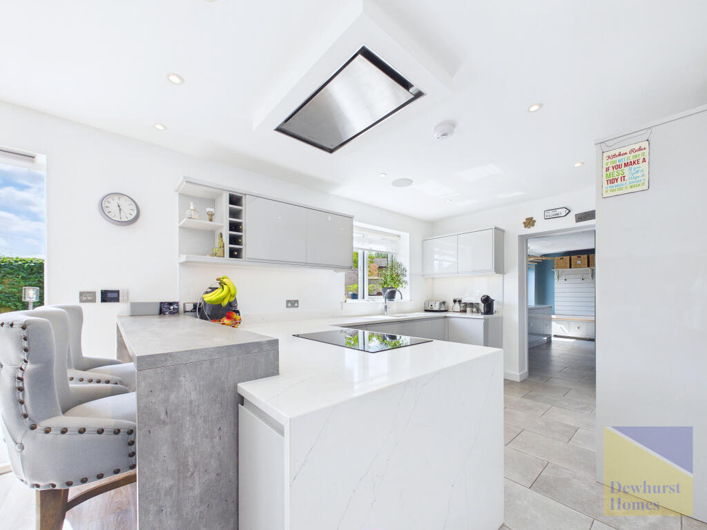 House in Preston, Woodplumpton - More