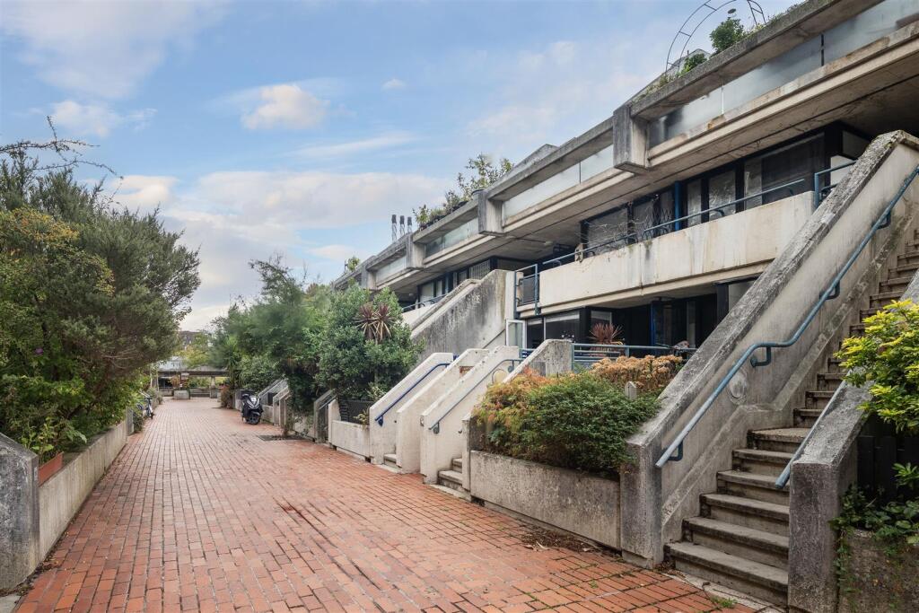 Main image of property: Rowley Way, Abbey Road, London