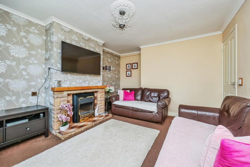 House in Nottingham - View 5
