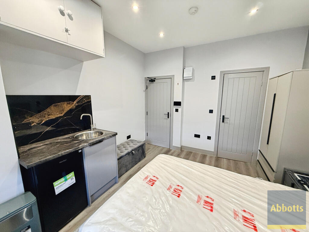 Main image of property: Bournemouth Park Road, Southend