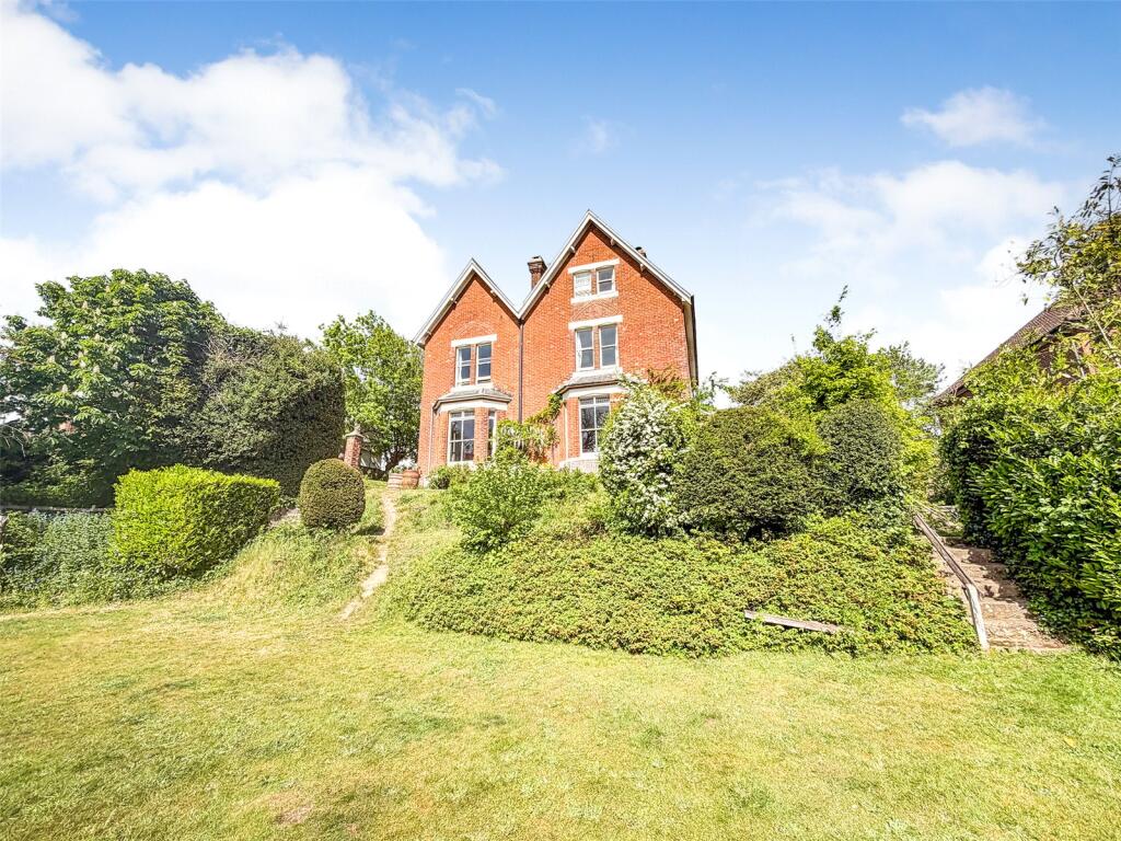Main image of property: Cambridge Road, Aldershot, Hampshire, GU11
