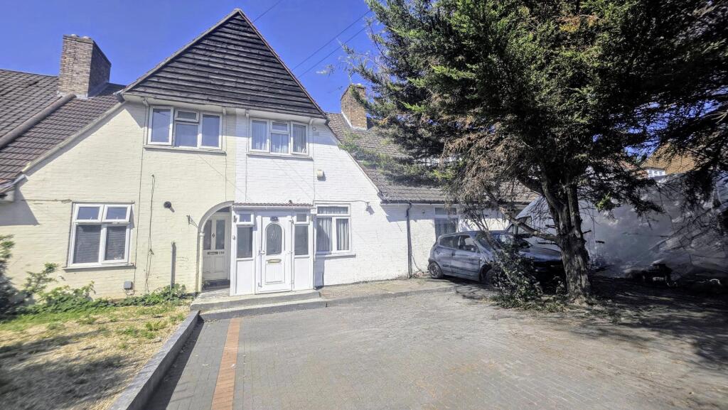 Main image of property: Broad Street, Dagenham, RM10