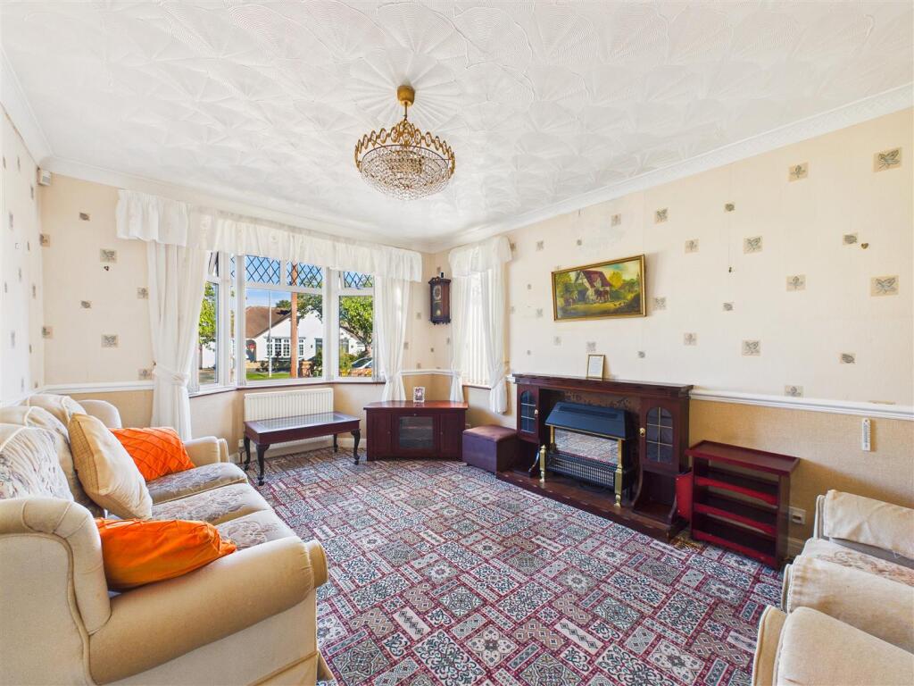 House in Kirk Ella, East Riding of Yorkshire - View 3