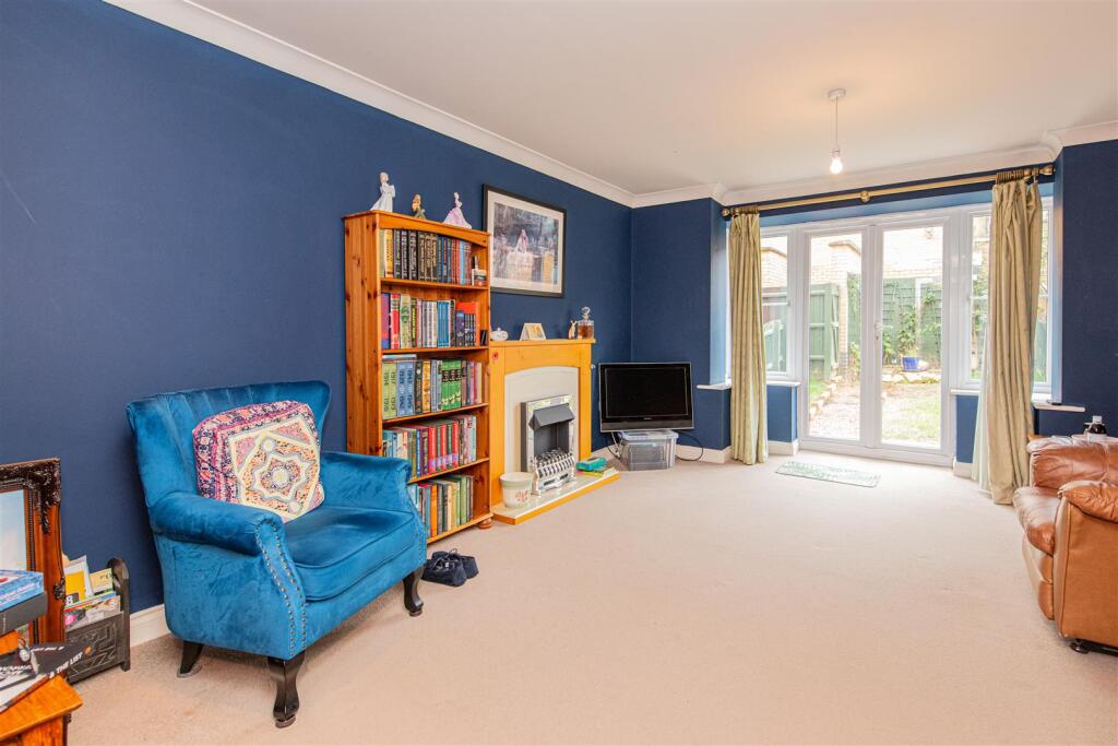 House in Northampton - View 2