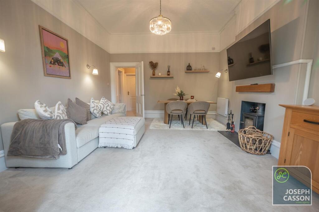 Apartment in Taunton - View 4