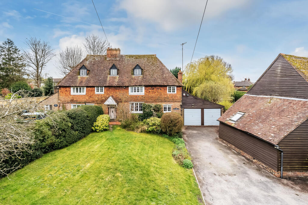 Main image of property: Newchapel Road, Lingfield, Surrey, RH7