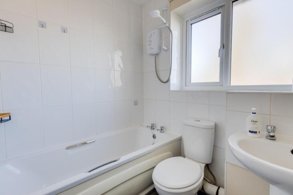 House in Northampton, Lings - View 5