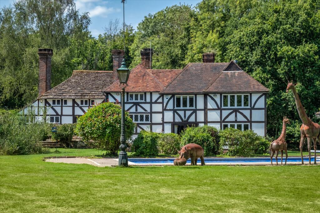 House in Haywards Heath, Threeoaks Green, Bolney - View 2