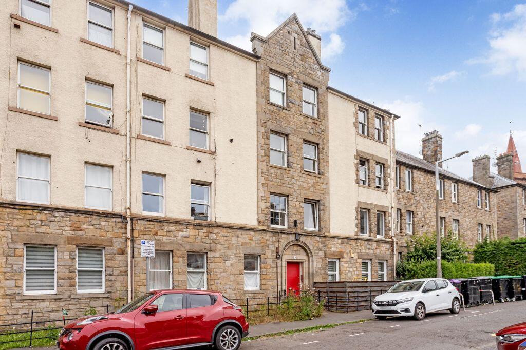 Main image of property: 4/2 Restalrig Road South, EDINBURGH, EH7 6LD