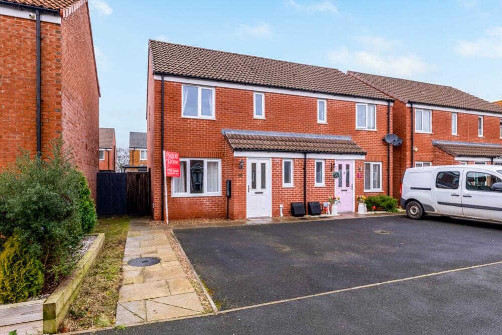 3-bed semi-detached on Swift Gardens, Kirton, Boston, Lincolnshire, PE20, £169,950