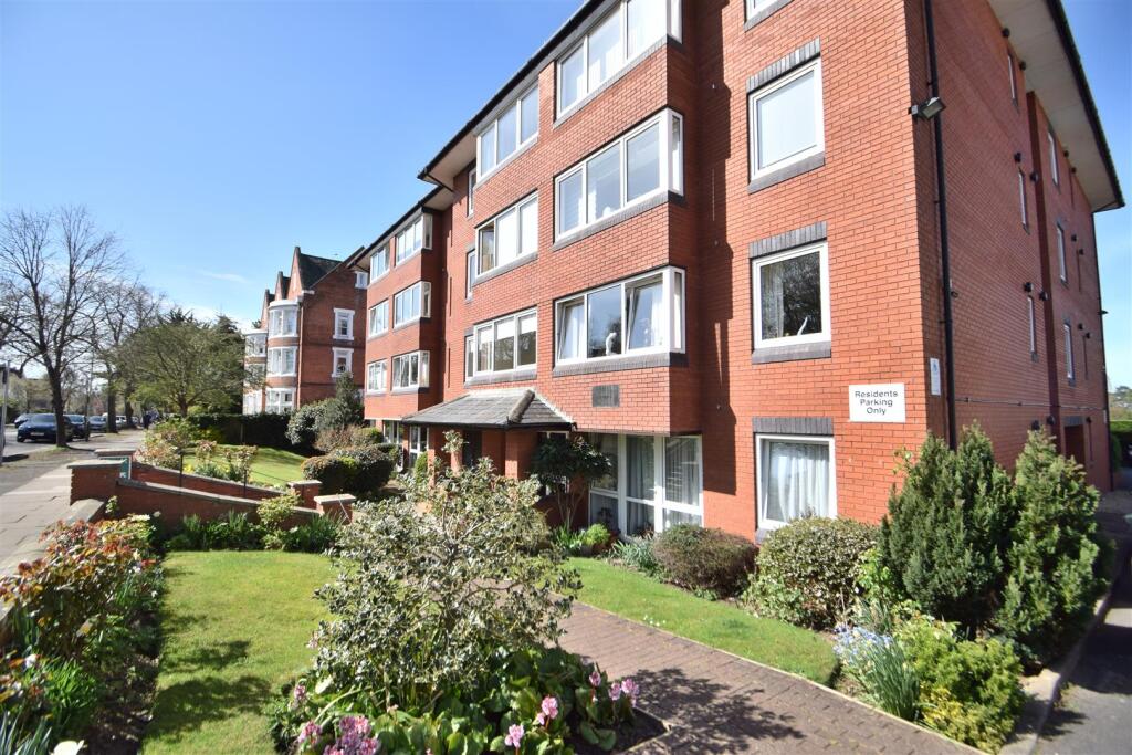 Main image of property: Christchurch Road, Cheltenham