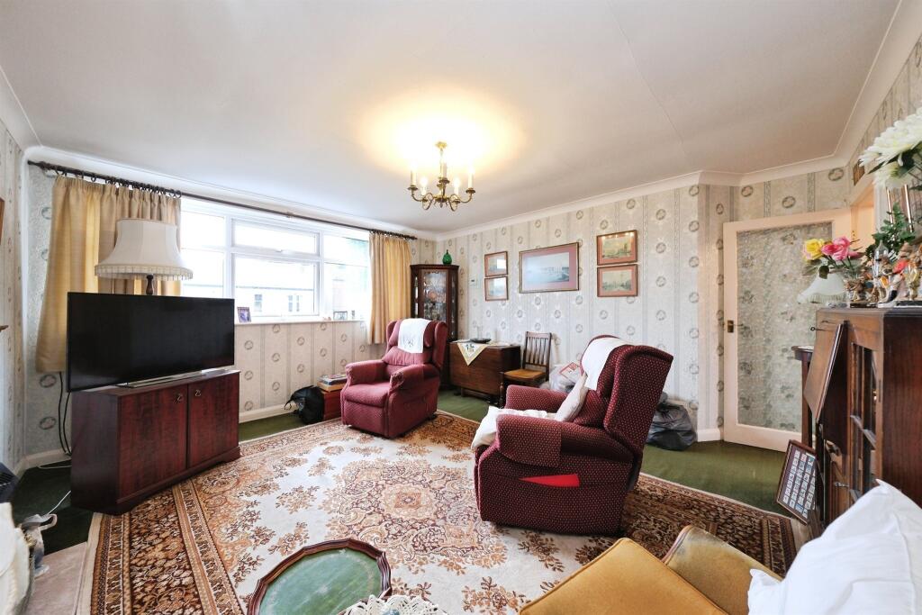 Apartment in Sheffield - View 5