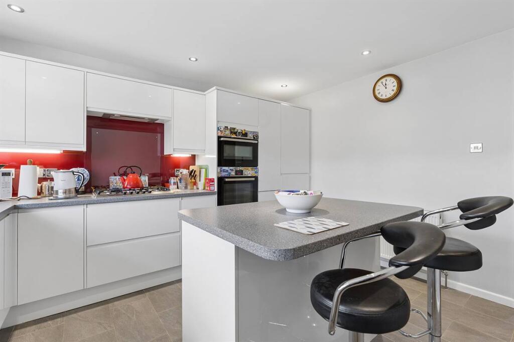 House in Canterbury - View 3